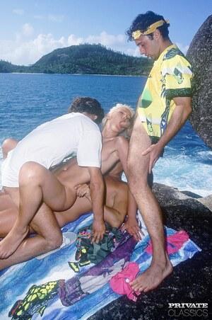 Original 2123 px/ 3200 px