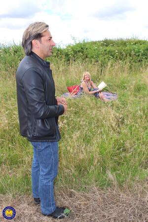 Original 1706 px/ 2560 px