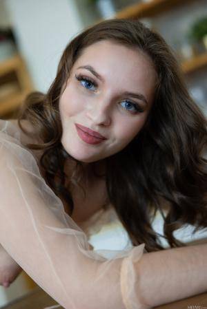 Original 5464 px/ 8192 px