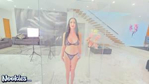 Original 1920 px/ 1081 px