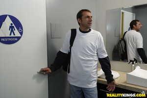 Original 1903 px/ 1269 px