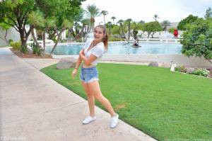 Original 1280 px/ 852 px