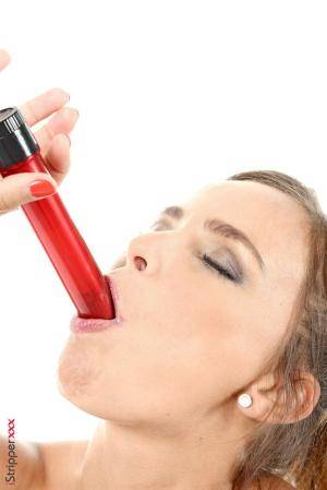 Original 855 px/ 1280 px