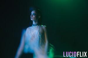 Original 3000 px/ 2000 px