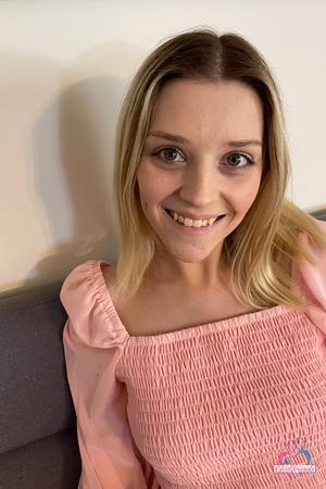 Original 2000 px/ 3000 px