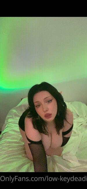 Original 828 px/ 1792 px