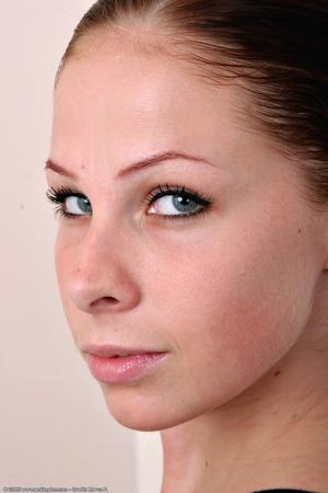 Original 682 px/ 1024 px