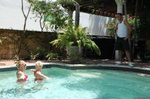 Original 2495 px/ 1663 px