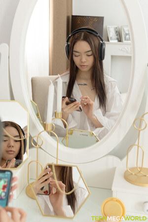 Original 2333 px/ 3500 px