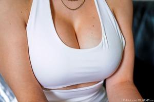 Original 1619 px/ 1080 px