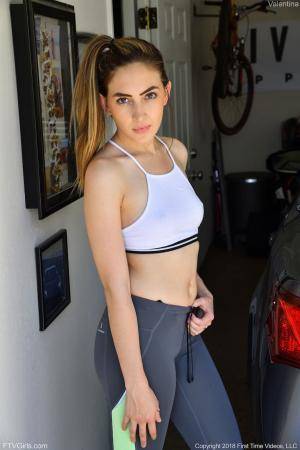 Original 852 px/ 1280 px