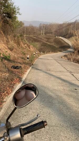 Original 1728 px/ 3072 px