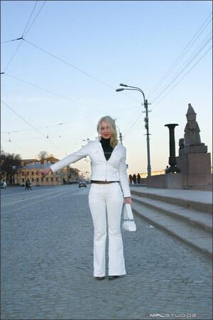 Original 800 px/ 1200 px