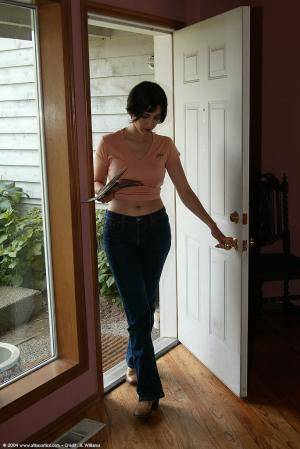 Original 684 px/ 1024 px