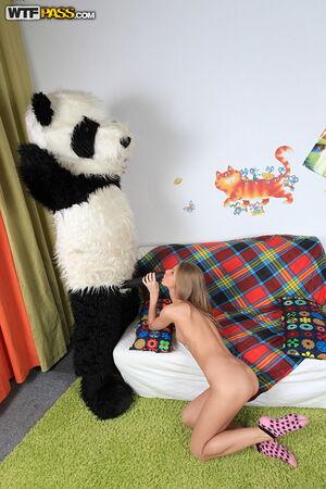 Original 1067 px/ 1600 px