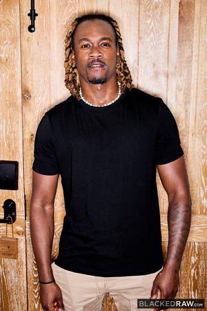 Original 2000 px/ 2999 px