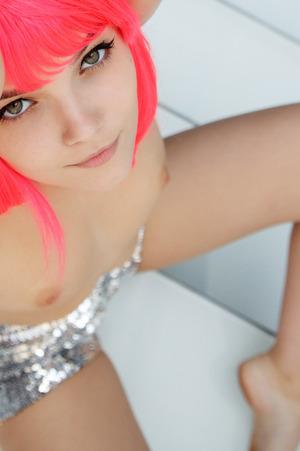 Original 525 px/ 790 px