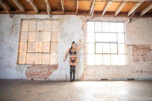 Original 1600 px/ 1066 px