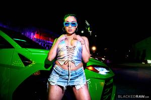 Original 2999 px/ 2000 px