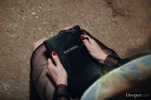 Original 2999 px/ 2000 px