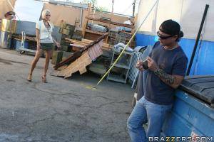 Original 900 px/ 600 px