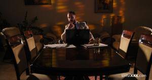 Original 4096 px/ 2160 px