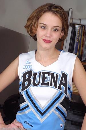 Original 683 px/ 1024 px