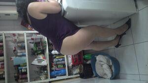 Original 1679 px/ 947 px