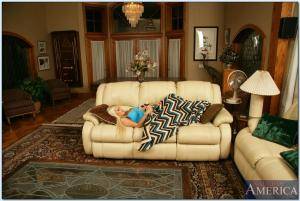 Original 850 px/ 571 px