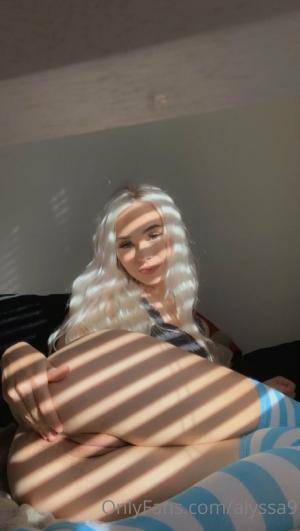 Original 722 px/ 1280 px