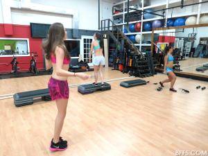 Original 1052 px/ 789 px