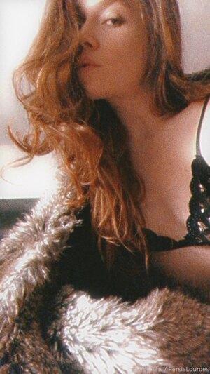 Original 1126 px/ 2001 px