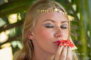 Original 5760 px/ 3840 px