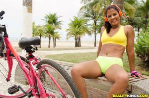 Original 3840 px/ 2542 px