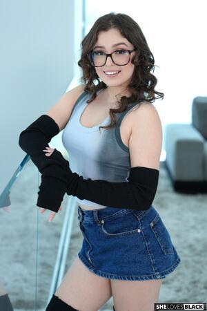 Original 3200 px/ 4800 px