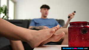 Original 2500 px/ 1406 px