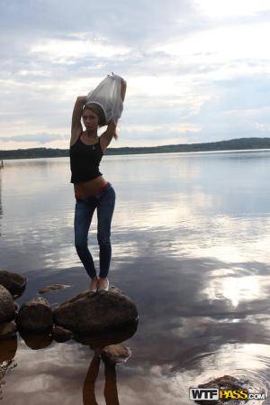 Original 1067 px/ 1600 px