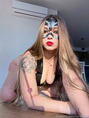 Original 3072 px/ 4095 px