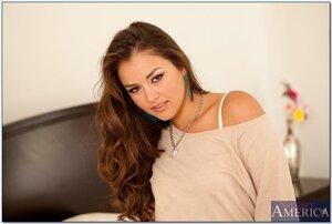 Original 850 px/ 571 px