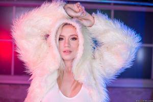 Original 2492 px/ 1663 px