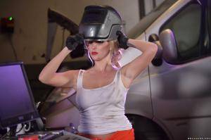 Original 2499 px/ 1663 px