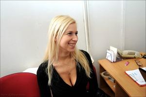 Original 1200 px/ 798 px