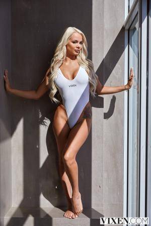 Original 2000 px/ 3000 px