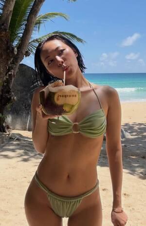 Original 692 px/ 1069 px