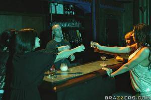 Original 900 px/ 599 px