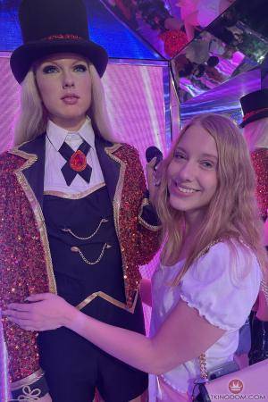 Original 2000 px/ 3000 px