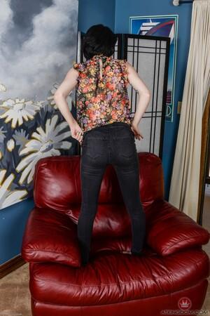 Original 682 px/ 1024 px