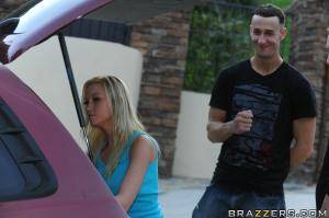 Original 900 px/ 599 px