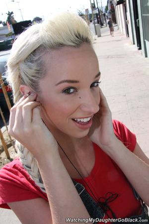 Original 1067 px/ 1600 px