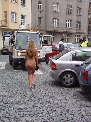 Original 768 px/ 1024 px